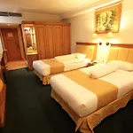 Harmoni Suites Hotel